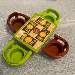 Vintage Fisher-Price little people kitchen table & chairs Play Family set 729